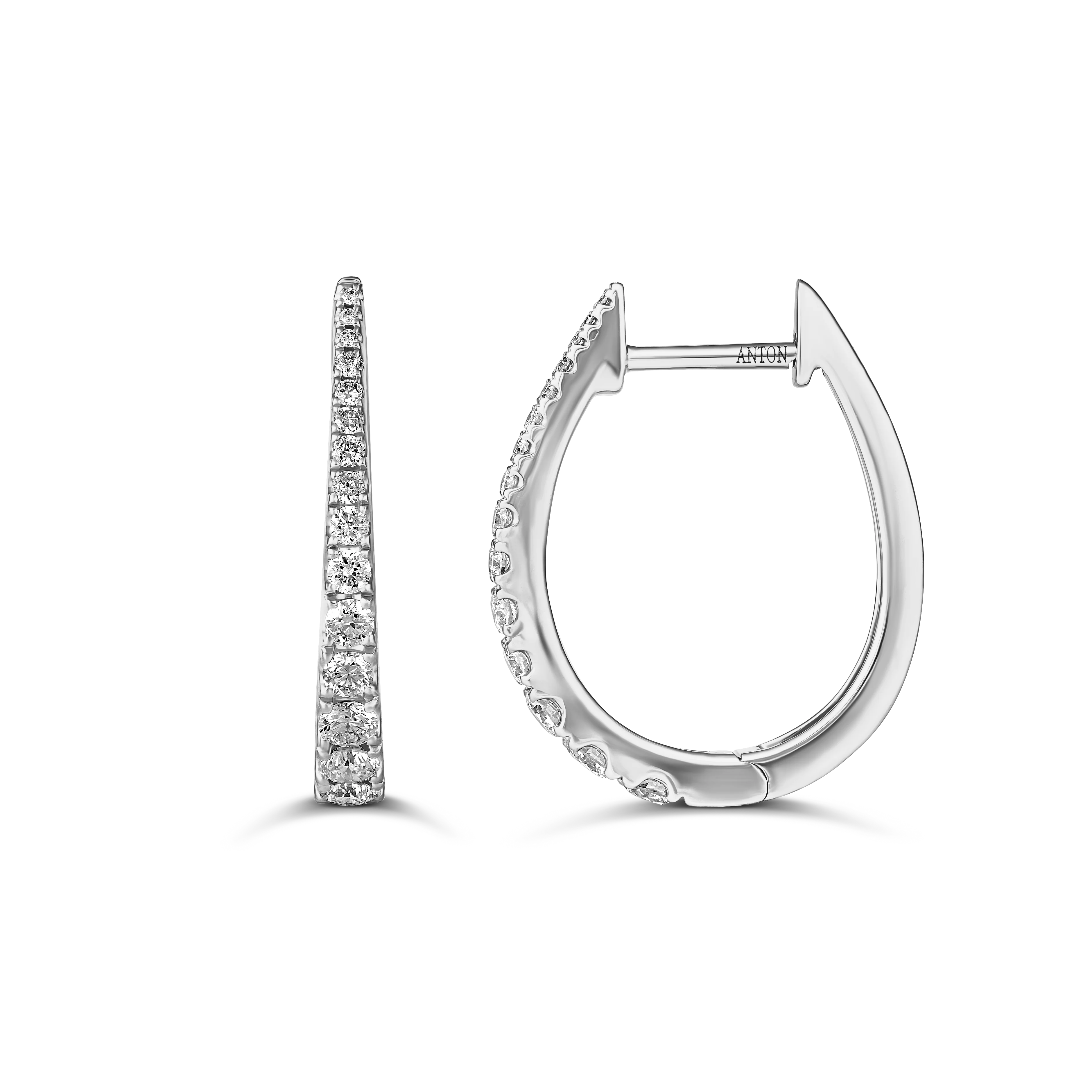 Classic Pear Shape Tapered Huggies Medium 19mm | 18K Yellow Gold - Image 3