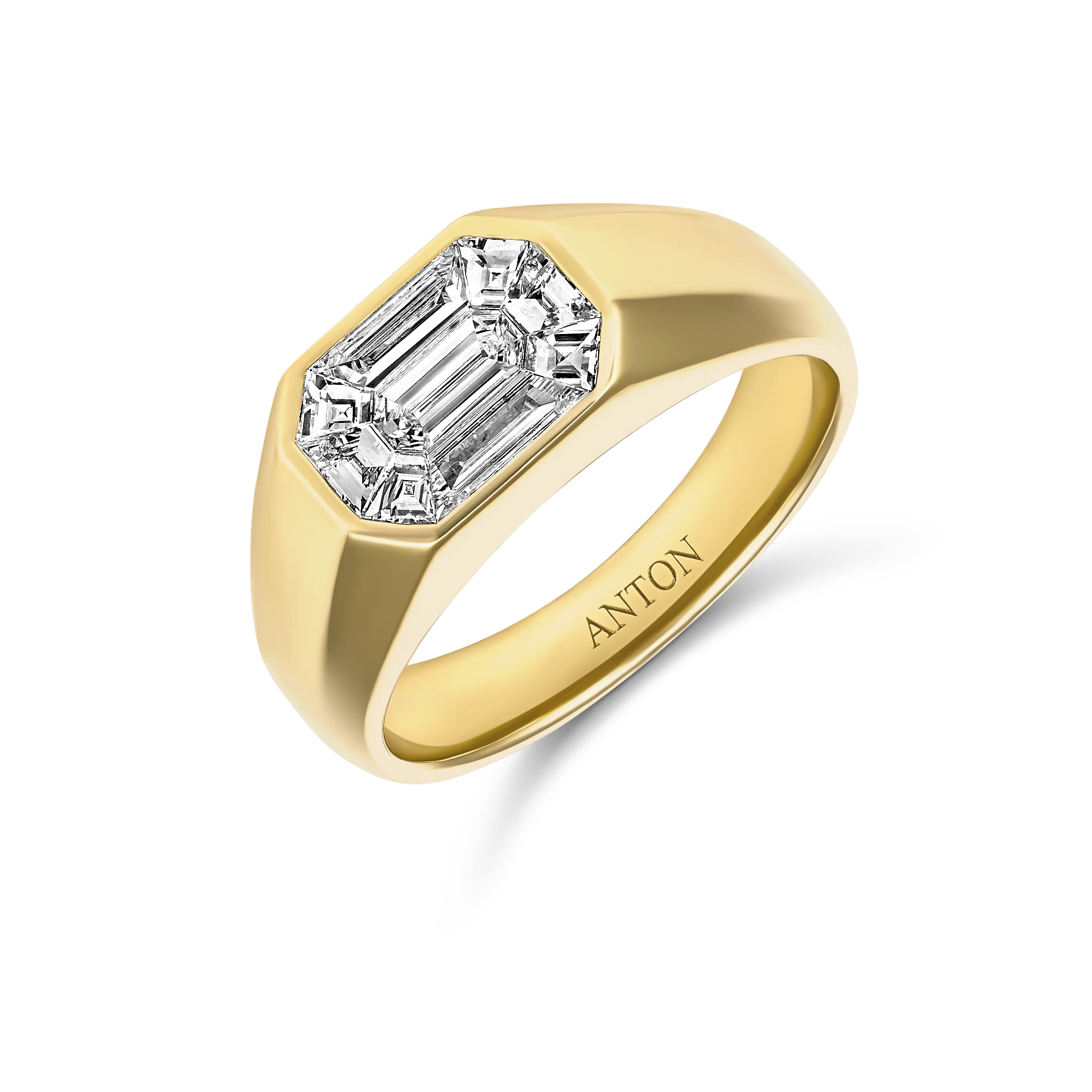 Illusion East-West Emerald Cut Illusion Signet Ring | 18k Yellow Gold - Image 5