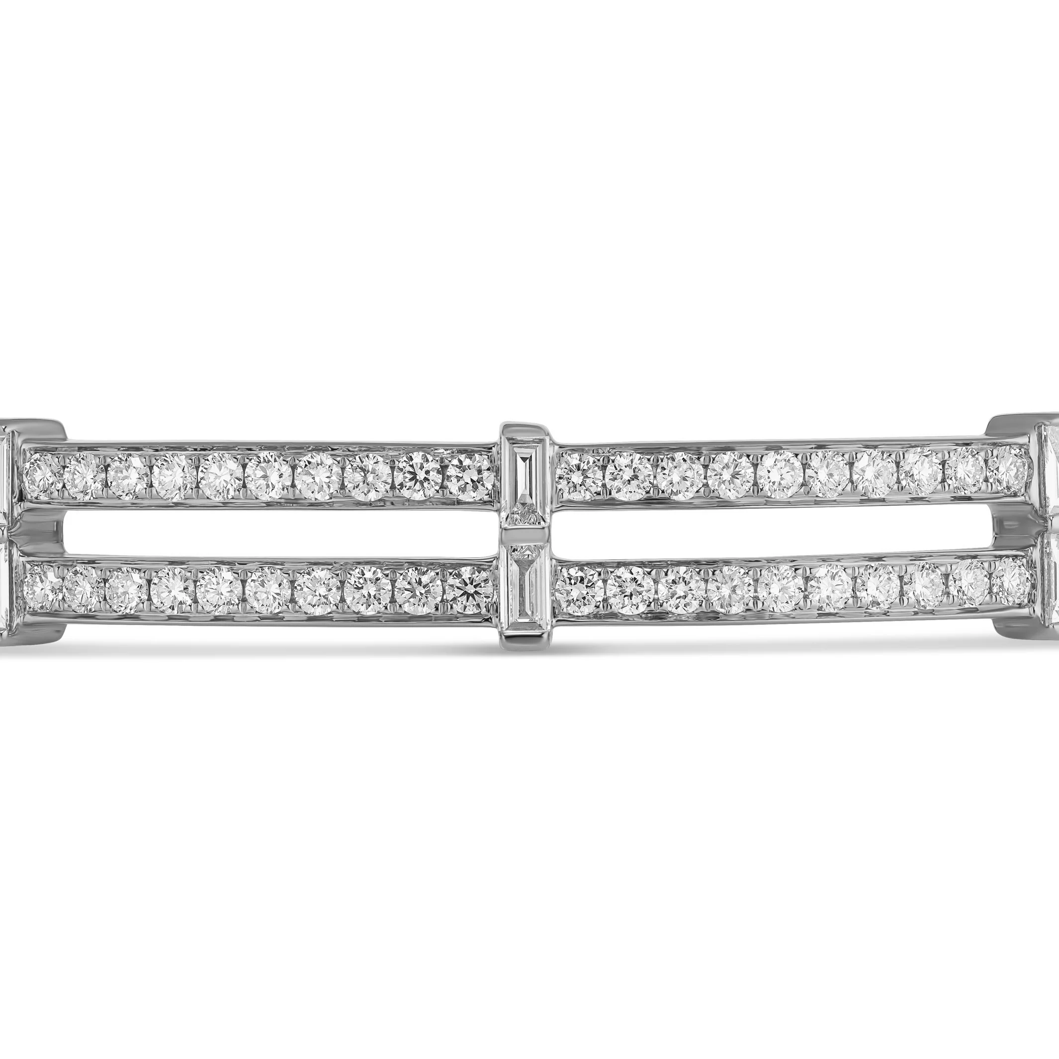 Lighthouse® Bangle | White Gold - Image 3