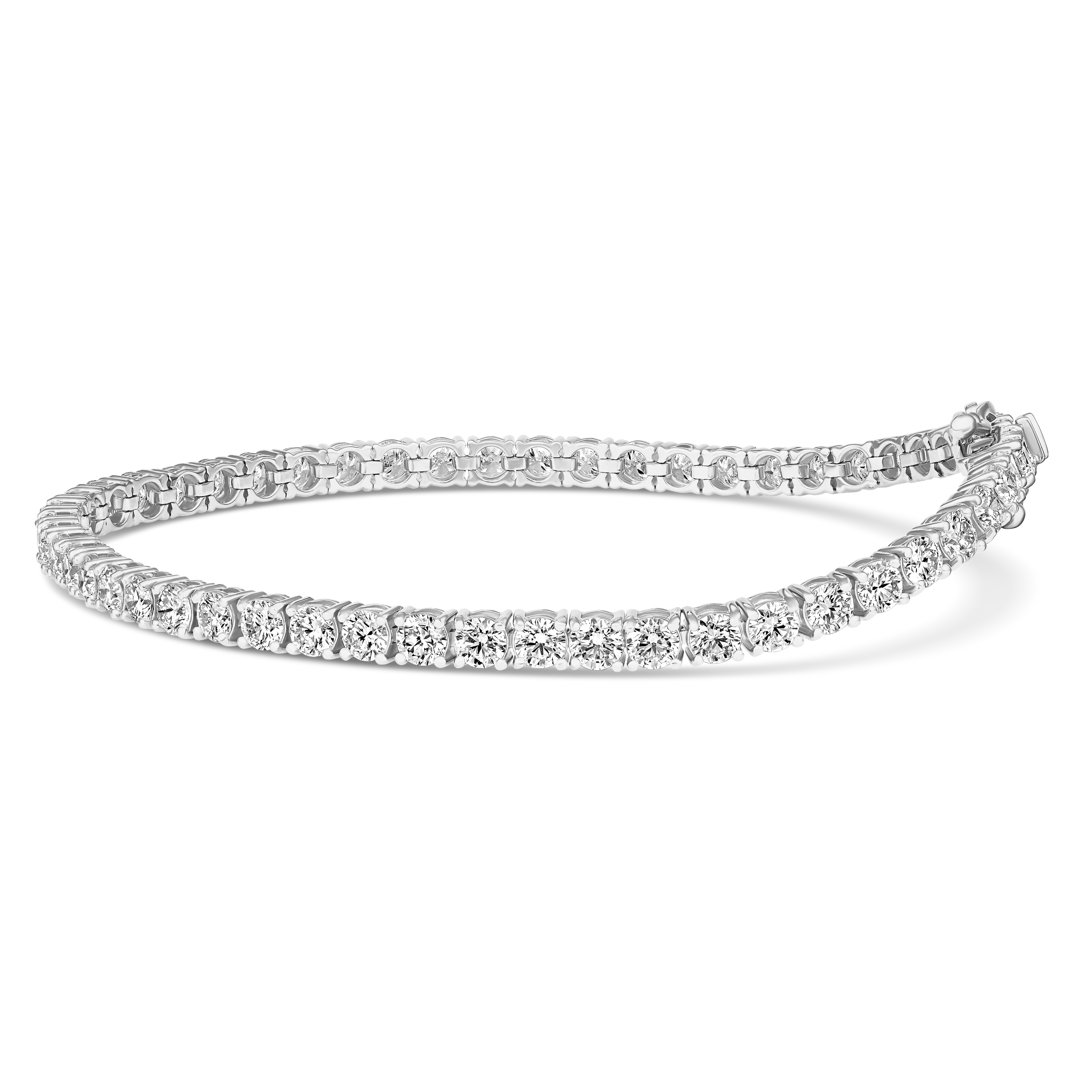 Promotional Finds Classic 5.60ct Natural Diamond Tennis Bracelet | 18K Yellow Gold - Image 3
