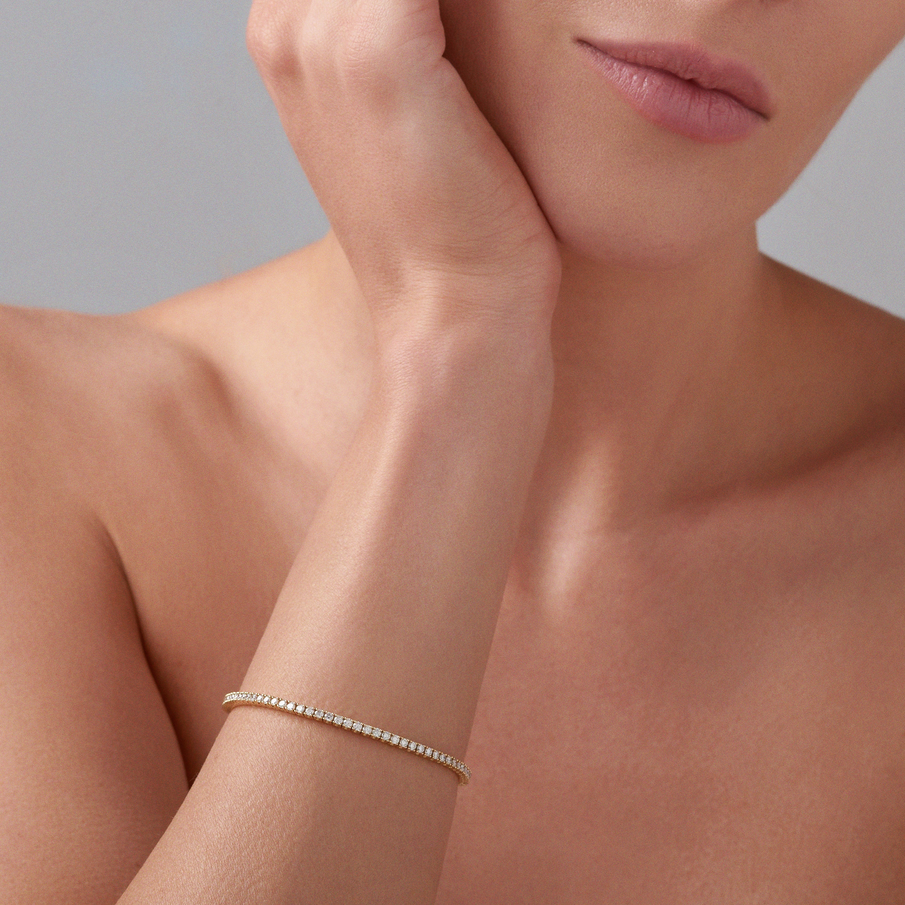 Vivid Tennis Diamond Bracelet | 18K Yellow Gold - Image 3