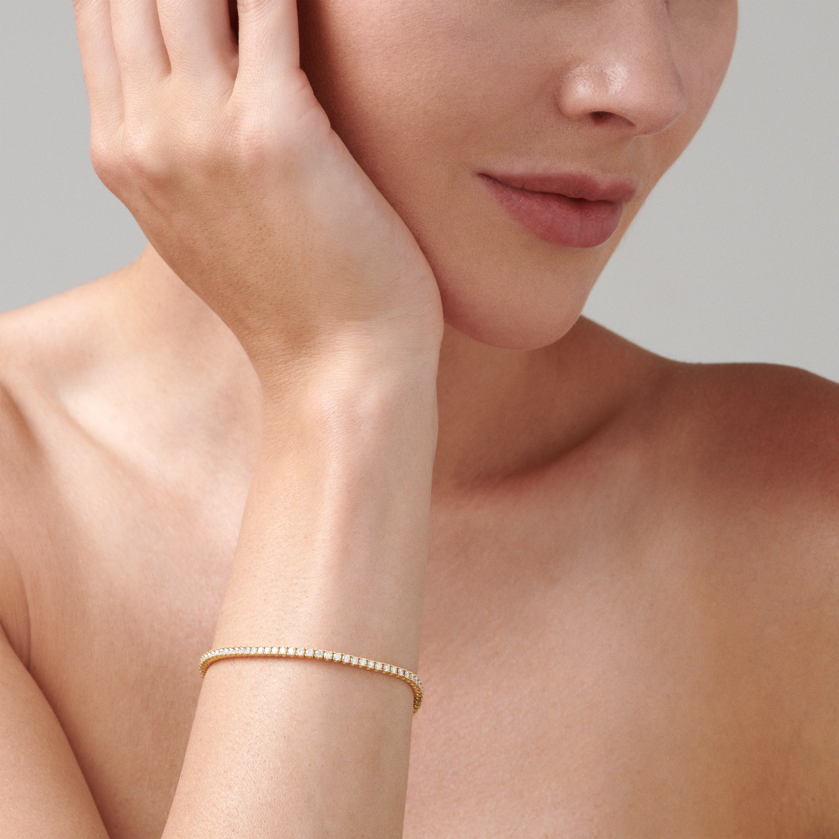 Vivid Tennis Diamond Bracelet | 18K Yellow Gold - Image 5
