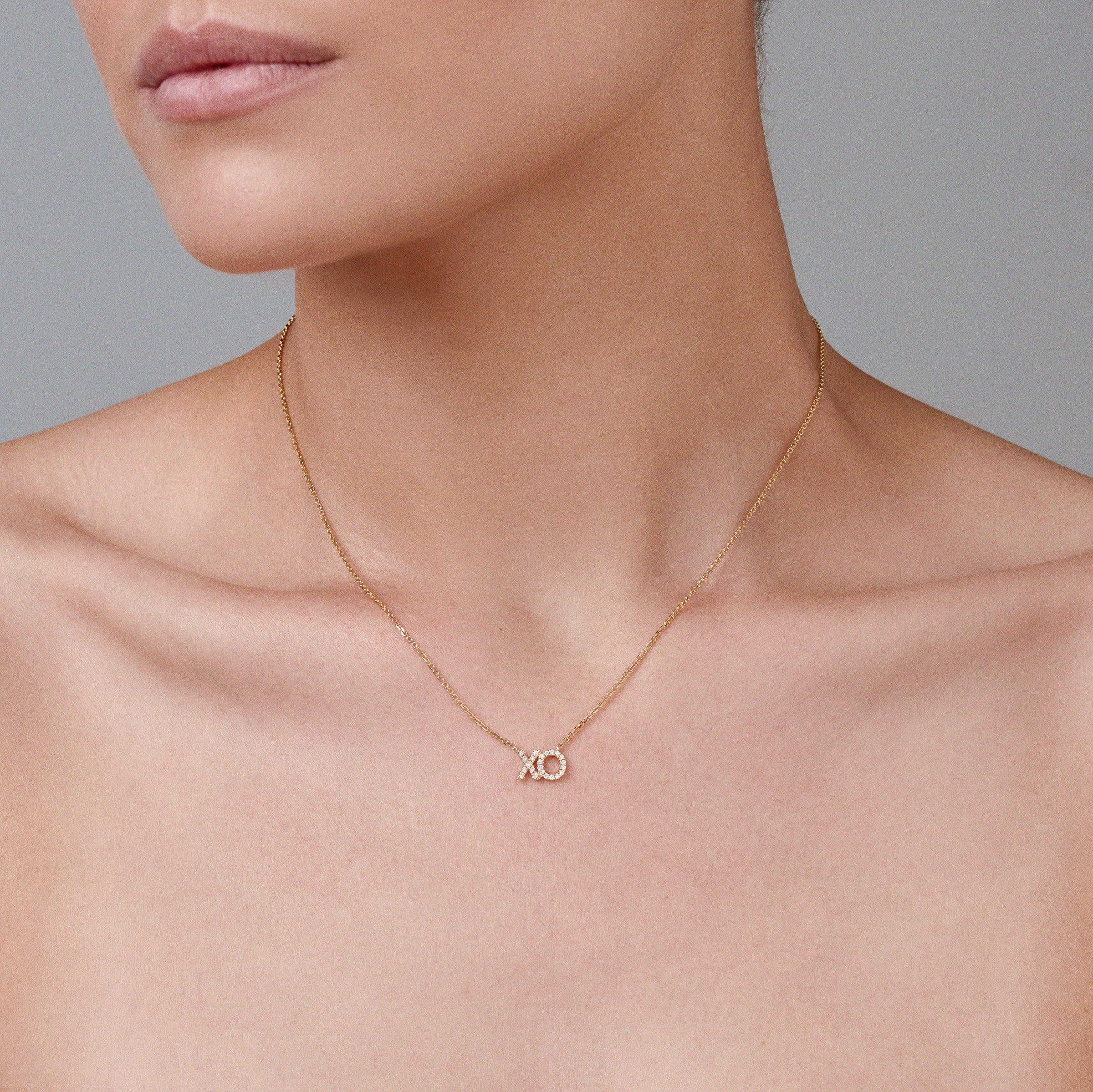 XO Diamond Pendant Necklace | Yellow Gold - Image 4
